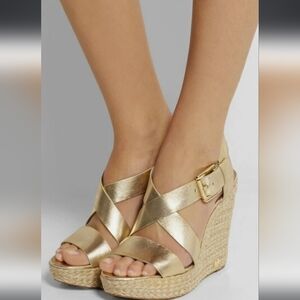 Michael Kors Giovanna Leather Wedge Gold Sandals.